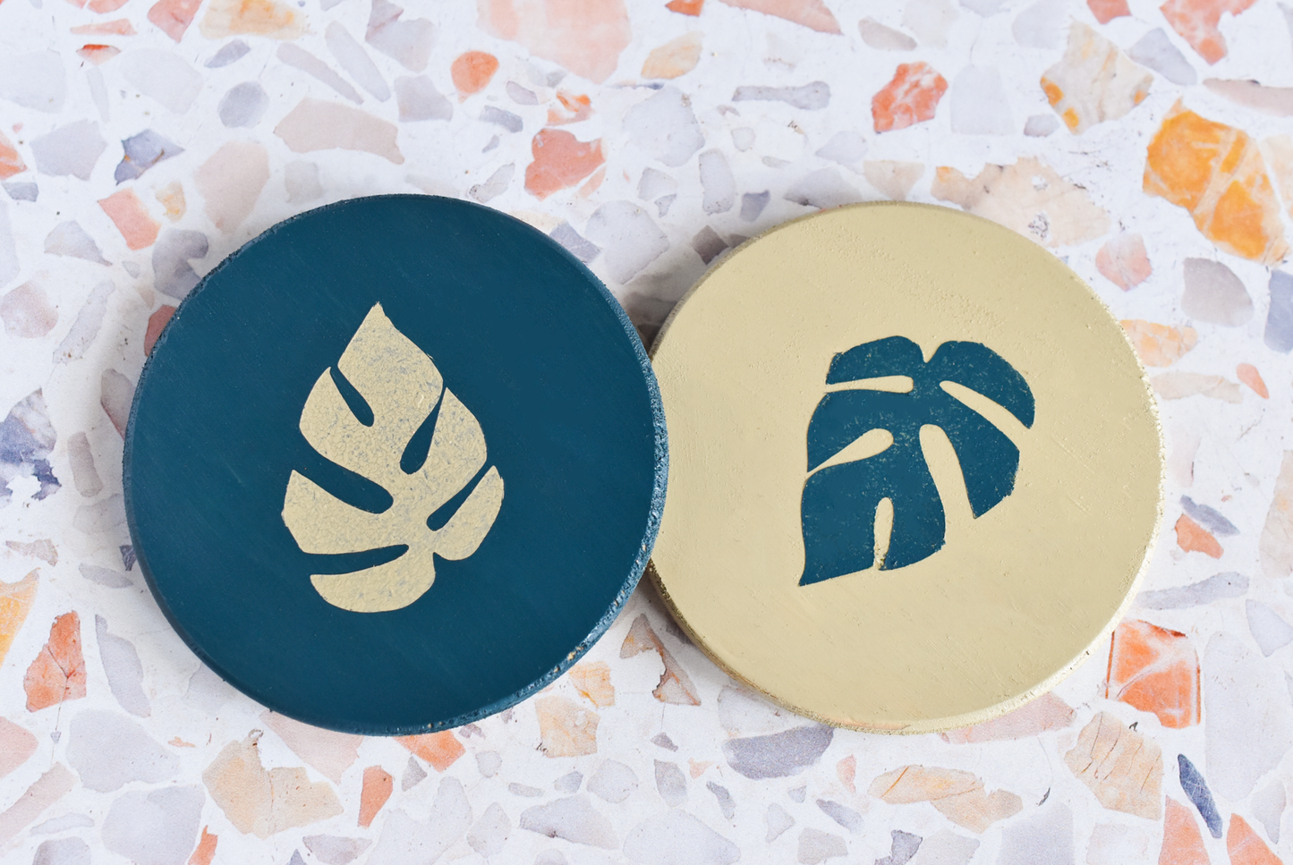 Rhaphidophora Tetrasperma "Mini Monstera" Multicolor Painted Wooden Coaster 2-Pack