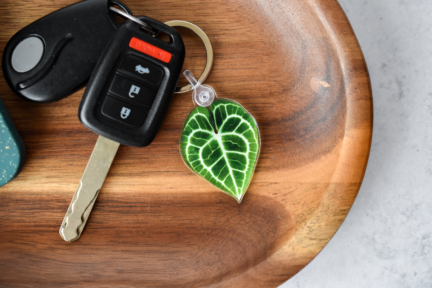 Anthurium Clarinervium Leaf Keychain