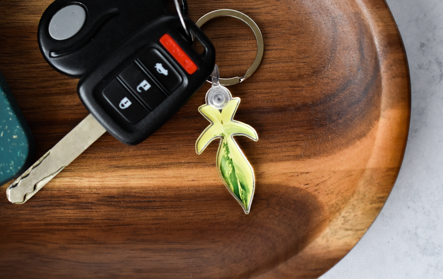 Philodendron Florida Beauty Leaf Keychain