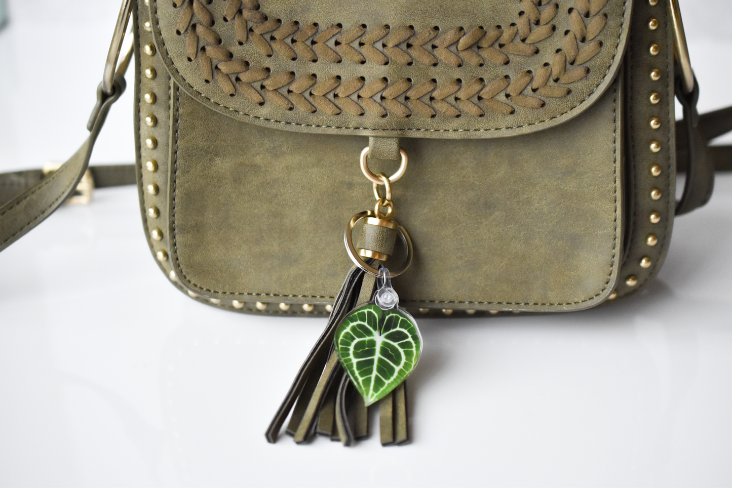 Anthurium Clarinervium Leaf Keychain