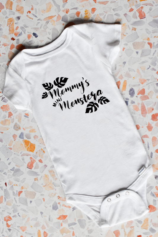 Mommy’s Mini Monstera | Plant Pun Baby Onesie